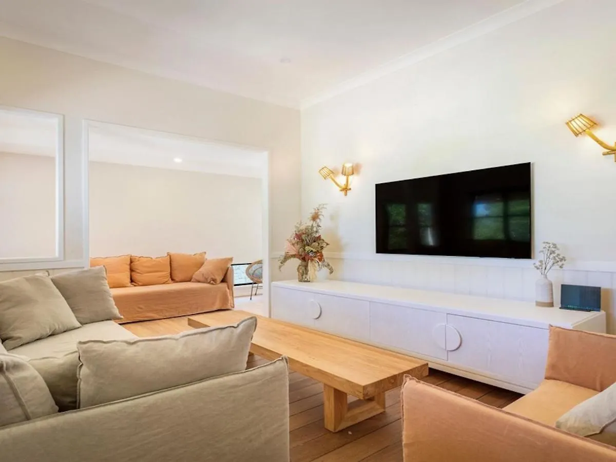Holiday home Le Dog Beach Club Byron Bay
